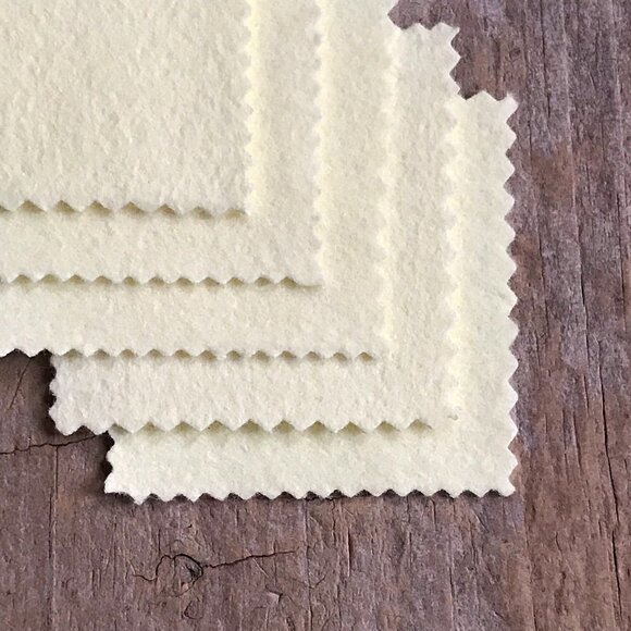 Pack of 10 Jewellery Polishing Cloths Metal Tarnish Remover Cleaner 2.5" x 2.5" - Picture 7 of 9